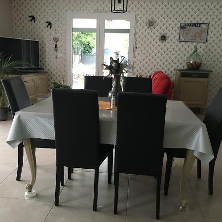דירות Guécélard Au Vieux Bourg מראה חיצוני תמונה